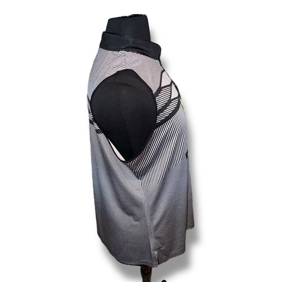 JAMIE SADOCK Women’s Starship Print Golf Shirt - XXL Jet - Picture 5 of 13